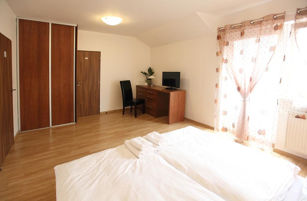 Penzion Ulicka Stupava Exterior foto