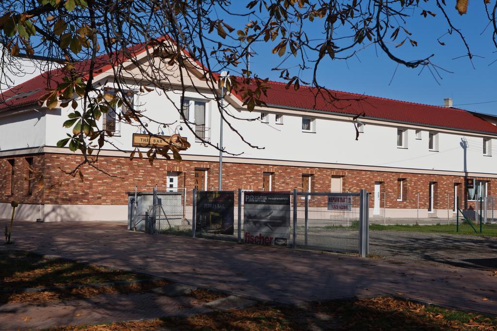 Penzion Ulicka Stupava Exterior foto